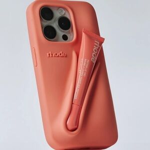 Rhode Peach Pit 🍑🧡 LIMITED EDITION
14 pro max/15 pro max ✅Guaranteed Authentic